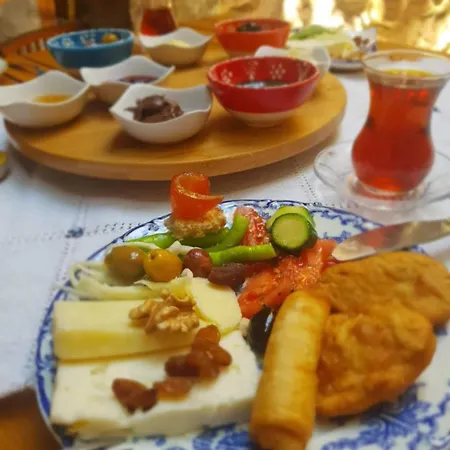 Myra Roof Apart 4*